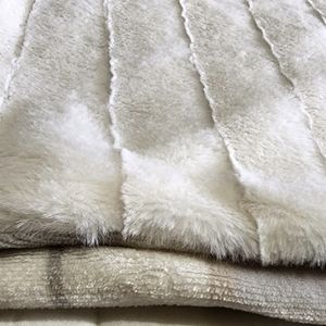 INDIGO Plush White Reversible New Blanket/Throw